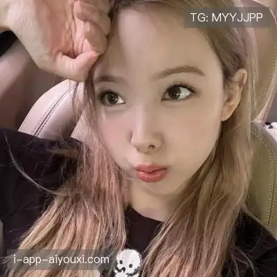 翁彩眉